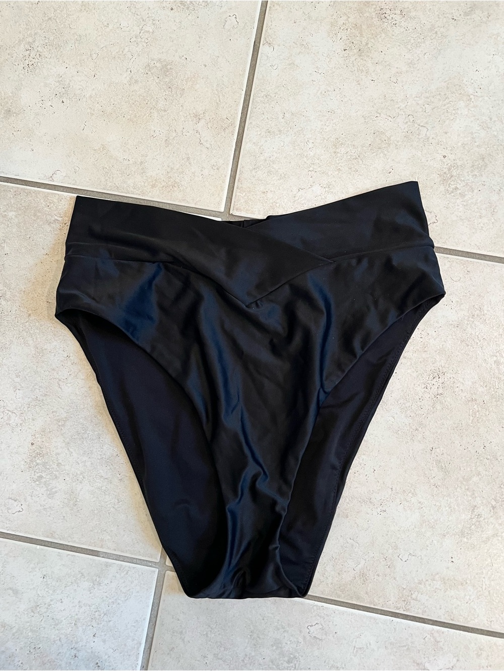 aerie High-Waist Black Bikini Bottoms - Picture 2 of 3